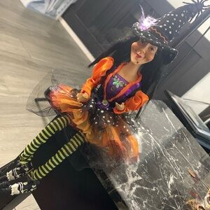 Raz Imports Sitting Possible Witch NWT #H3016375 Retired Tutu‎ Dress